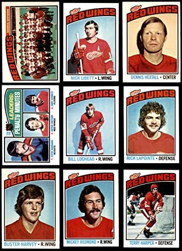 1976-77 Topps Detroit Red Wings lângă Team Set Detroit Red Wings Ex+ Red Wings