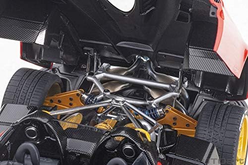 Pagani Huayra Roadster Rosso Monza Roșu și Carbon cu bagaje Set 1/18 Model Mașină de AutoArt 78287